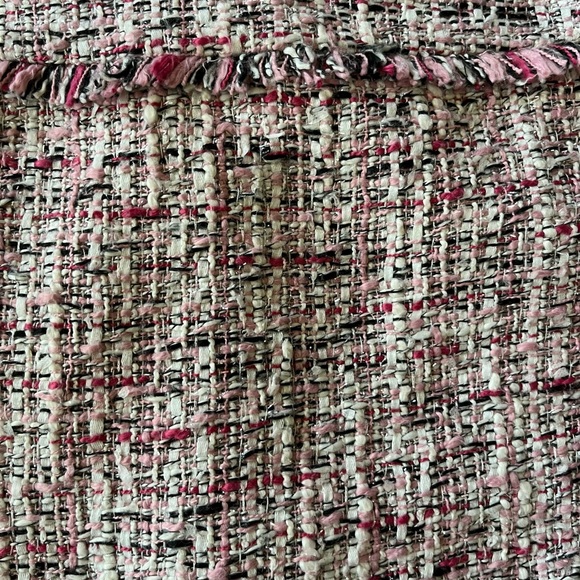 WHBM White House Black Market pink tweed skirt, size 8 - Picture 3 of 5